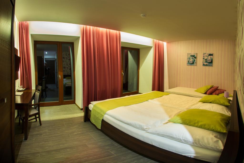 Hotel Slunny Dvur Jeseník Exterior foto